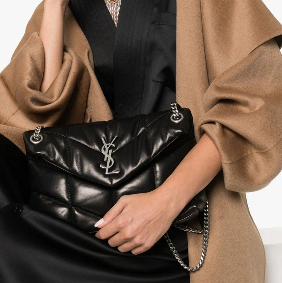 MOMO- 5774761EL001000 Lambskin item : B-B597E1713W