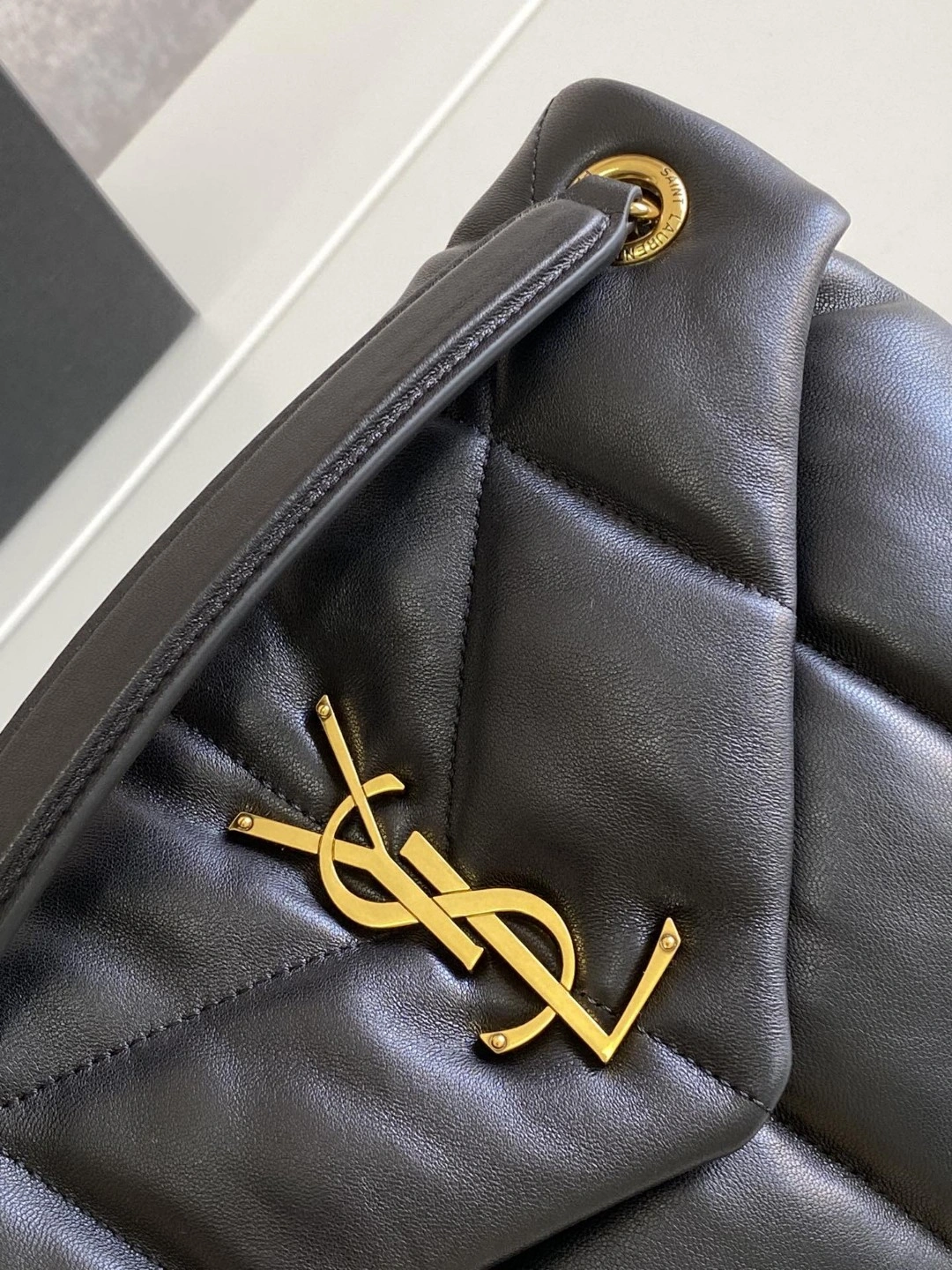 &&MOMO- 5774761EL071000 Lambskin item : B-B597E1711W