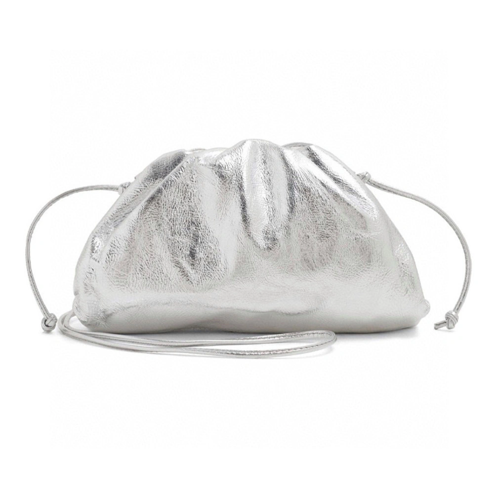MOMO- 585852-V0GZ0-8101 sheephide item：B-B564G0906C