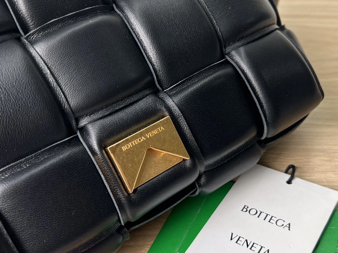 MOMO- 591970-VCQR1-8425 Cassette bag item : B-B063D1803