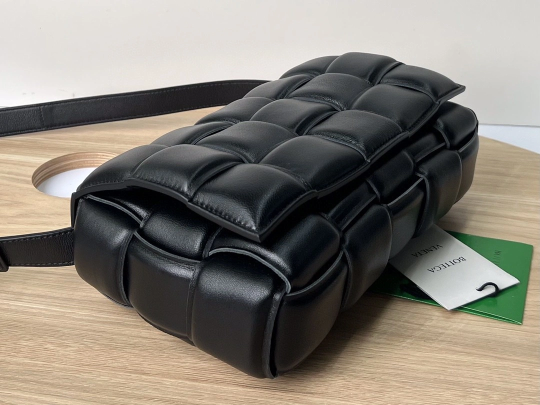 MOMO- 591970-VCQR1-8803 Cassette bag item : B-B063D1802