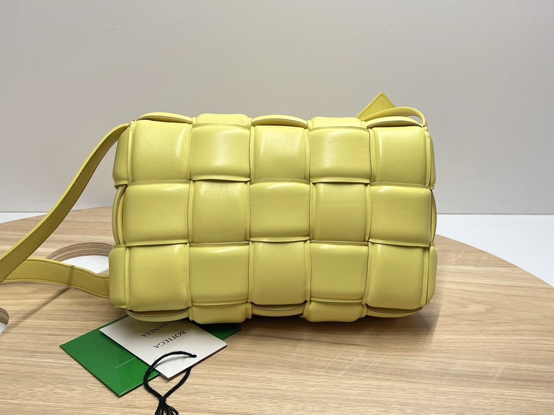 MOMO- 591970VCQR1-7416 Cassette bag item : B-B063D1808