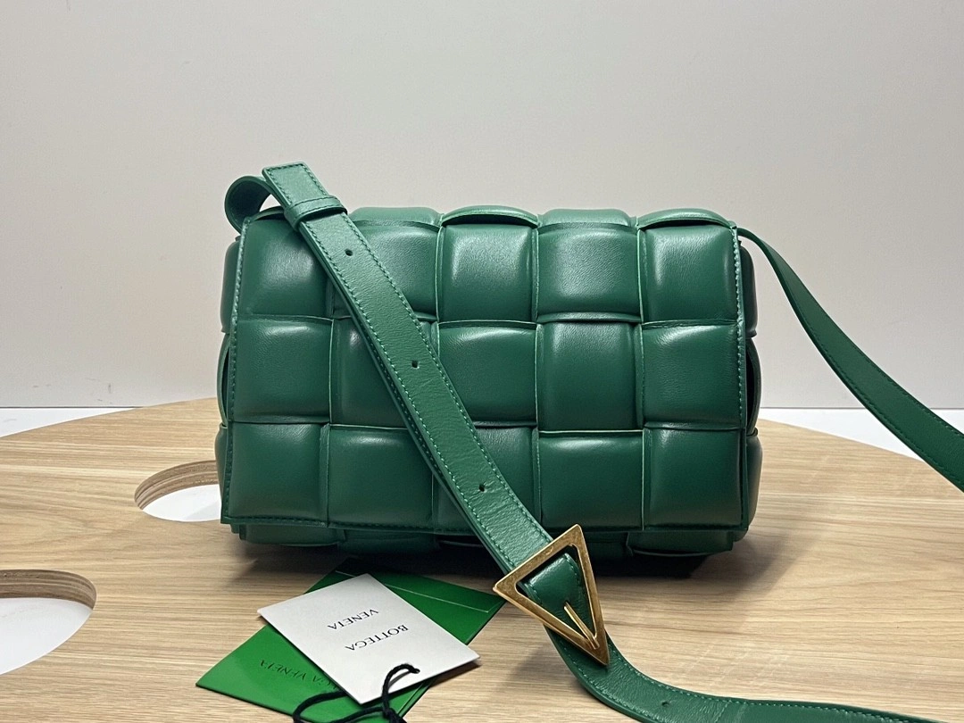 MOMO- 591970VCQR13186 Cassette bag item : B-B063D1806