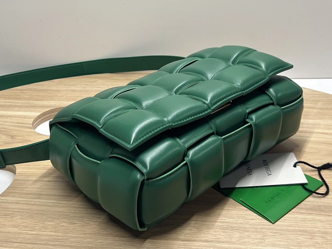 MOMO- 591970VCQR13186 Cassette bag item : B-B063D1806