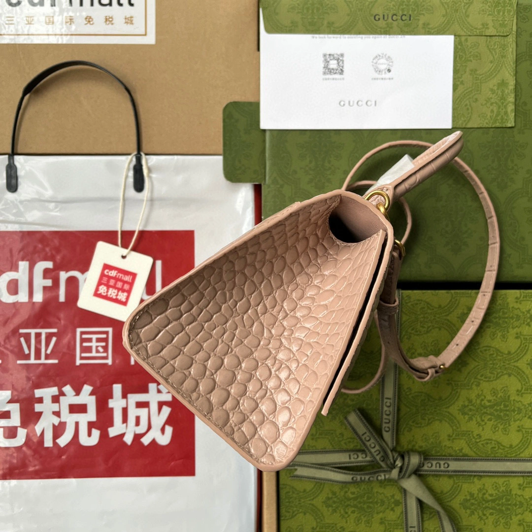 &&MOMO- 593546-1LR6Y-6310 × item：B-B202F1705C