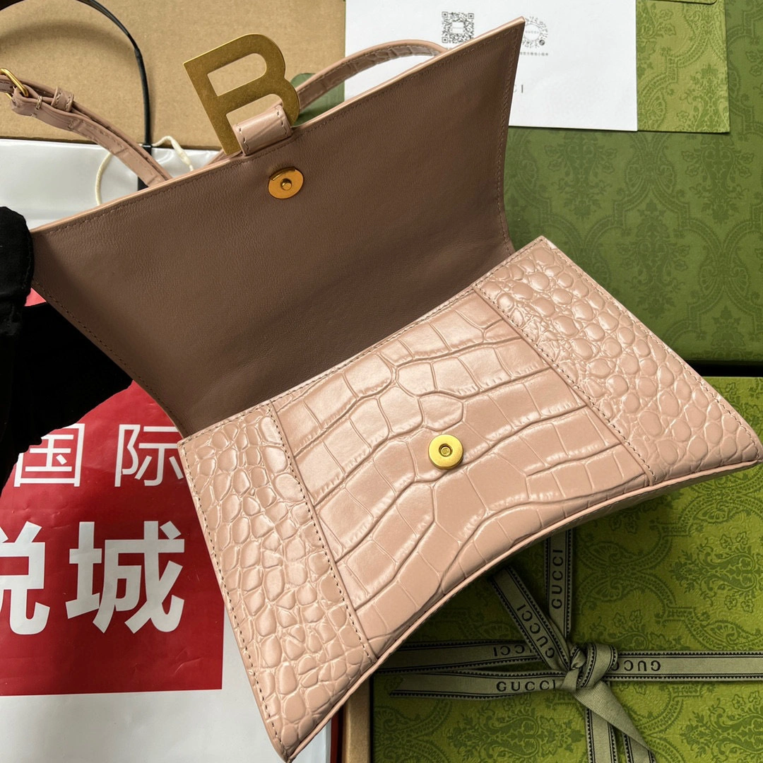 &&MOMO- 593546-1LR6Y-6310 × item：B-B202F1705C