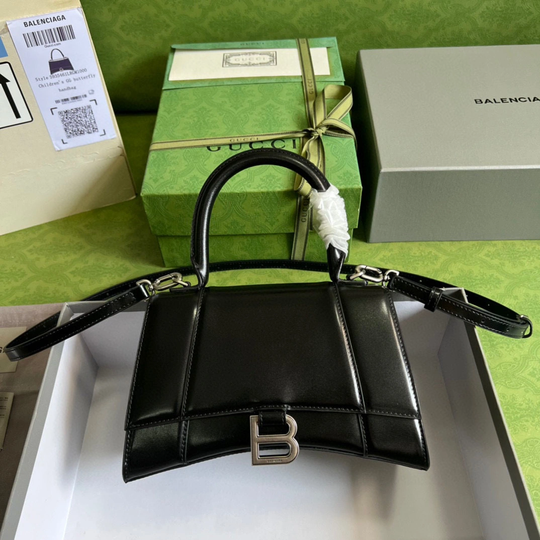 MOMO- 5935461QJ4Y1000 × item：B-B000F1704C
