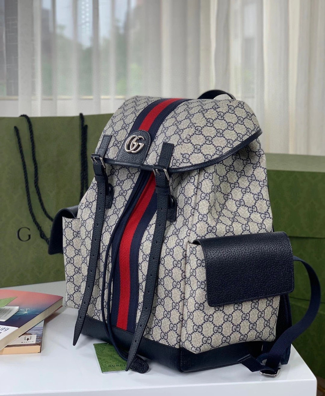 MOMO- 598140-HUHAN-4079 Ophidia item : B-B063D1043