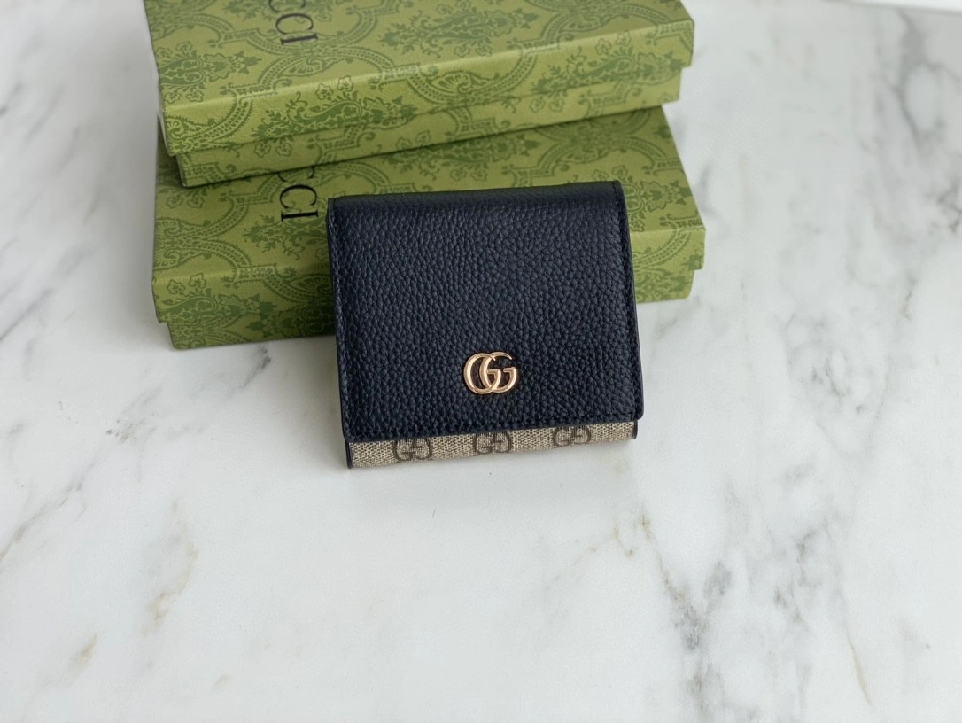MOMO- 598587 Ophidia Calfskin item : A-B00M0208