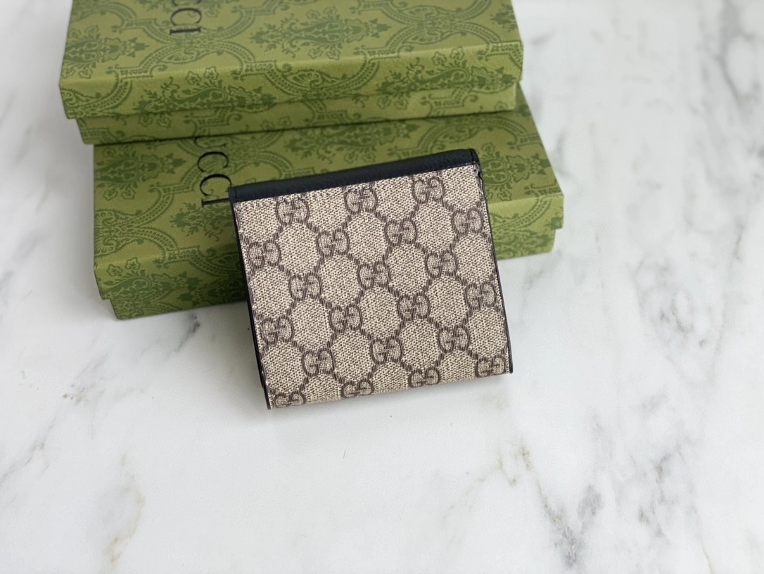 MOMO- 598587 Ophidia Calfskin item : A-B00M0208