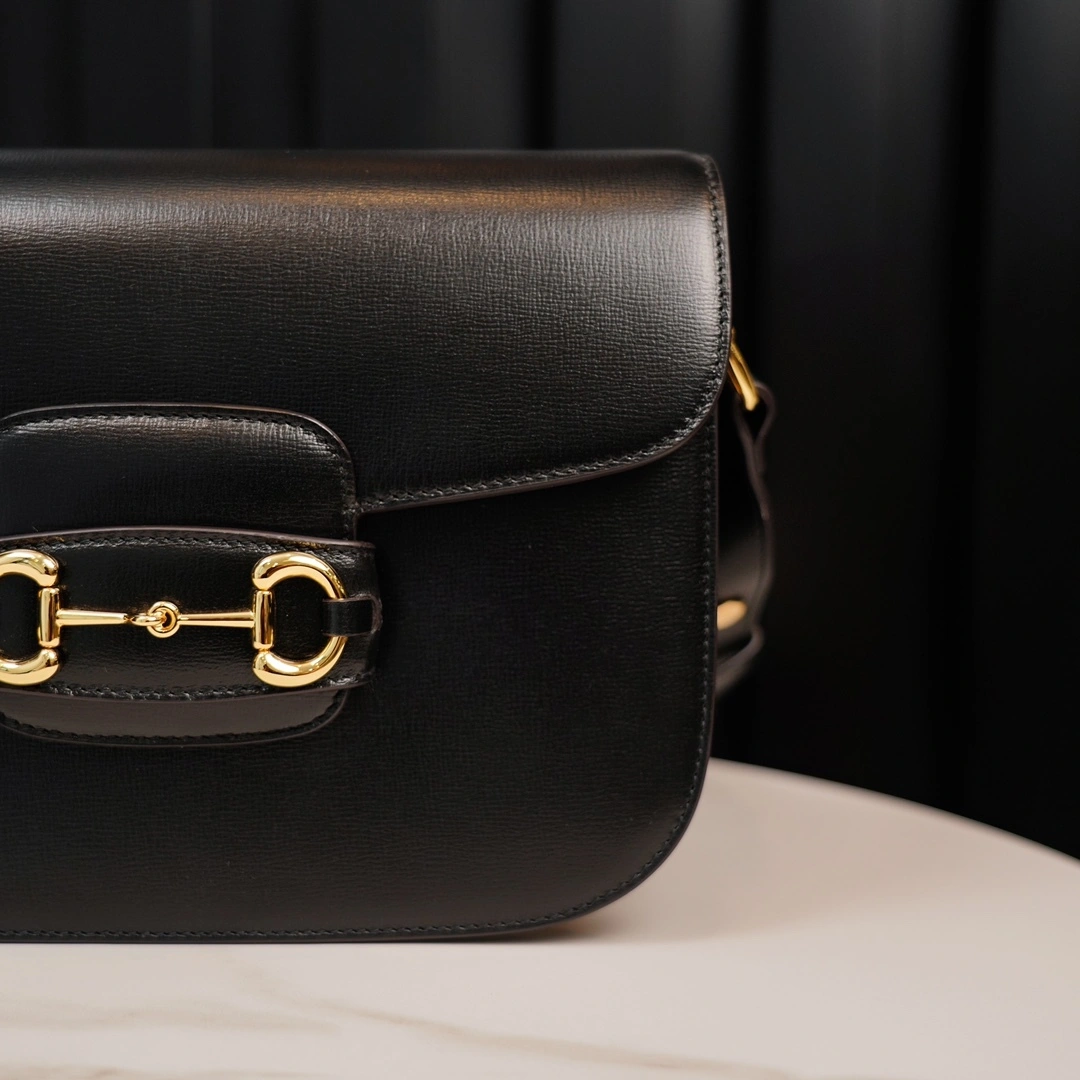 MOMO--‎602204 1DB0G 1000 602204-1DB0G-1000 high quality version item：C-B461H1651Q