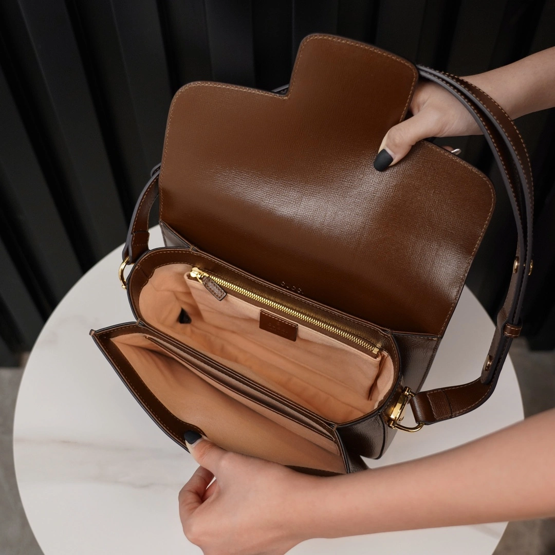 MOMO--‎602204 1DB0G 2361 602204-1DB0G-2361 high quality version item：C-B461H1652Q