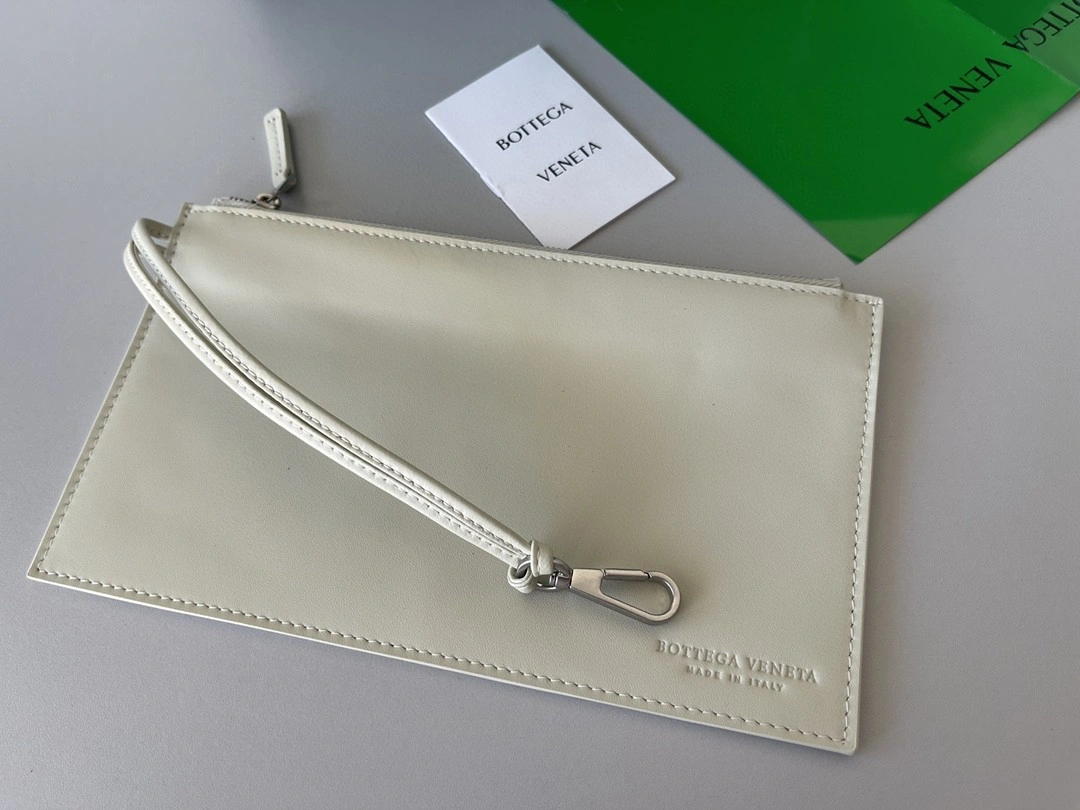 MOMO- 609175 Lambskin Intreccio tote item : B-B138C1216