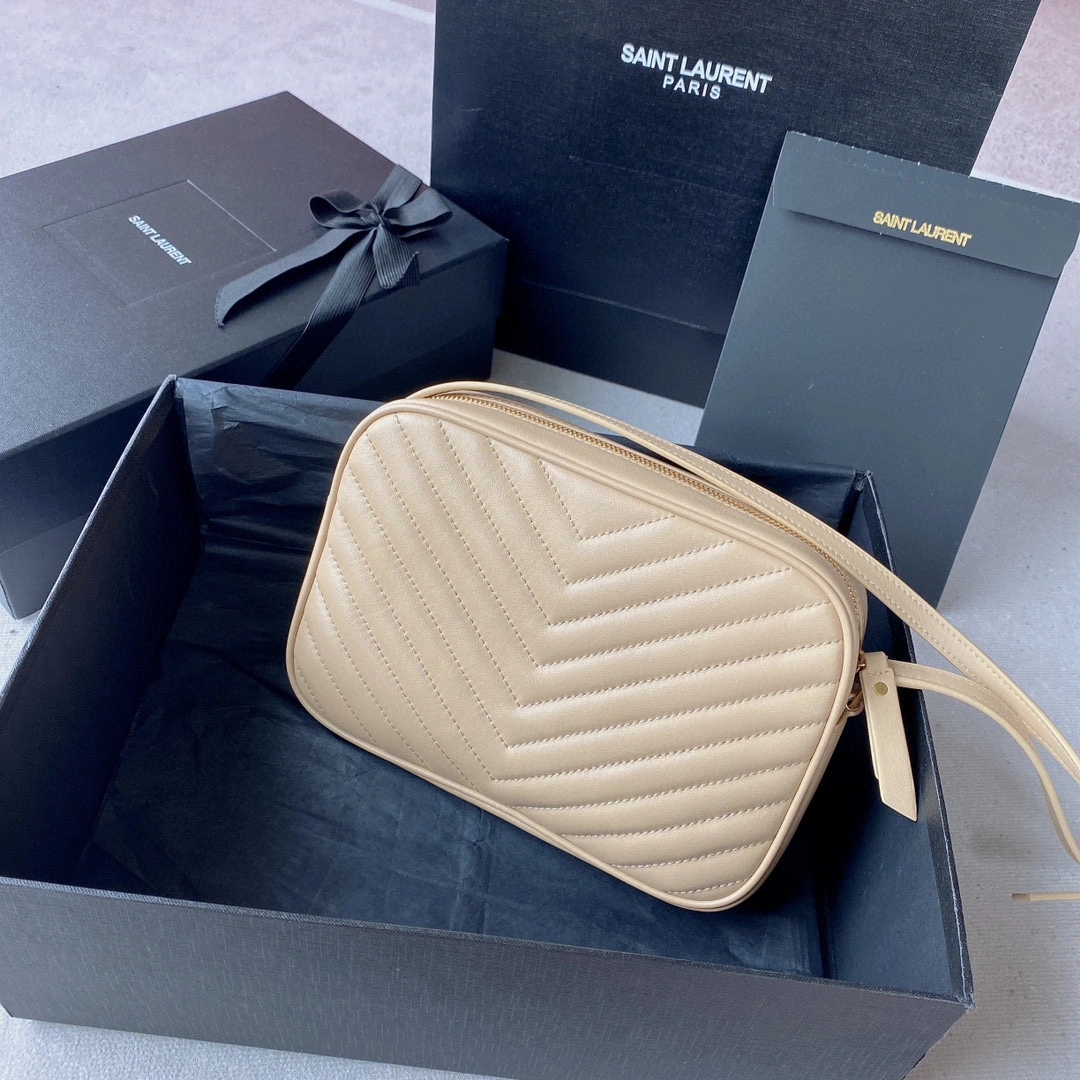 MOMO- 612544DV7079141 cowhide item：B-B597G0910C