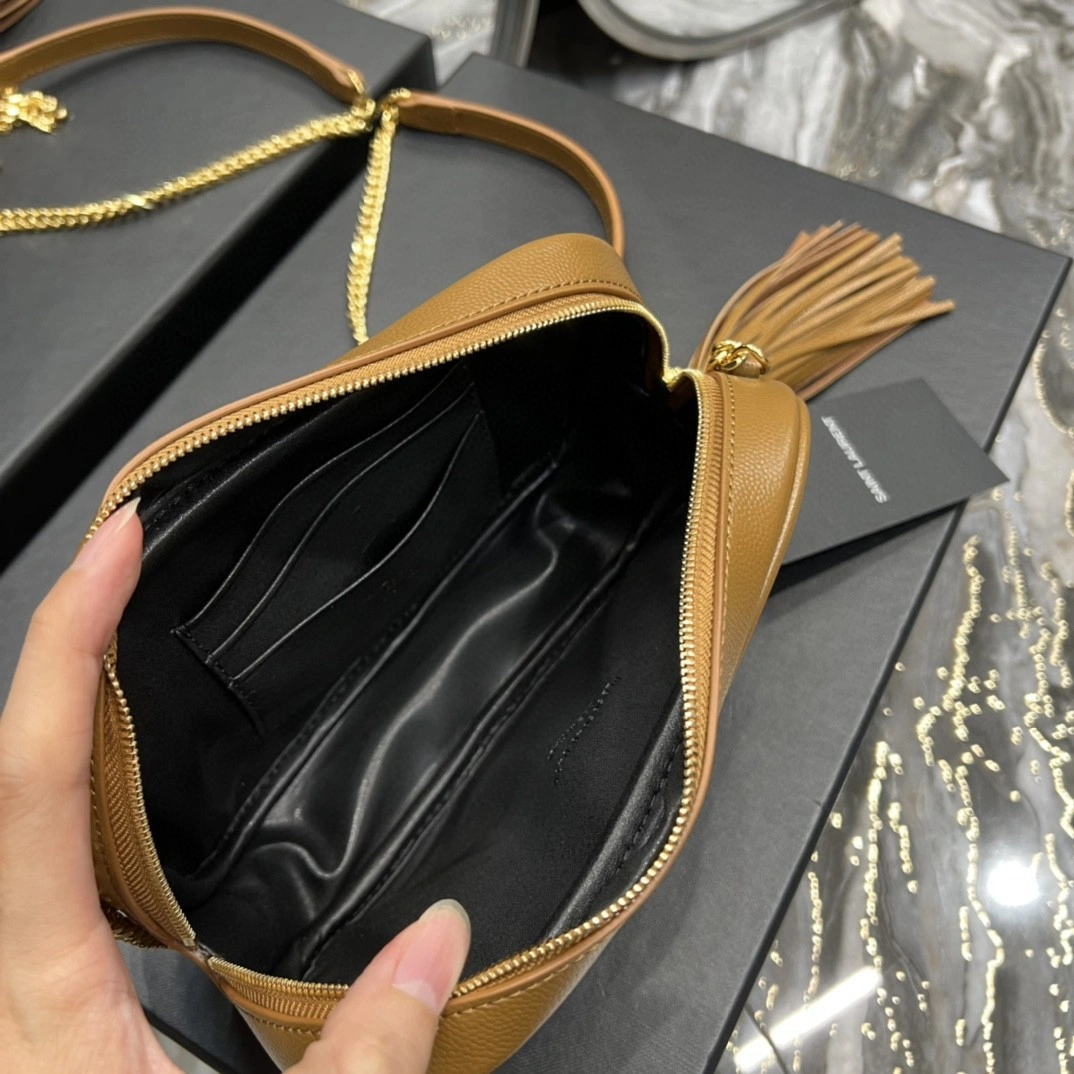 MOMO- 612579-1GF01-2516 cowhide item : B-B597E1420W