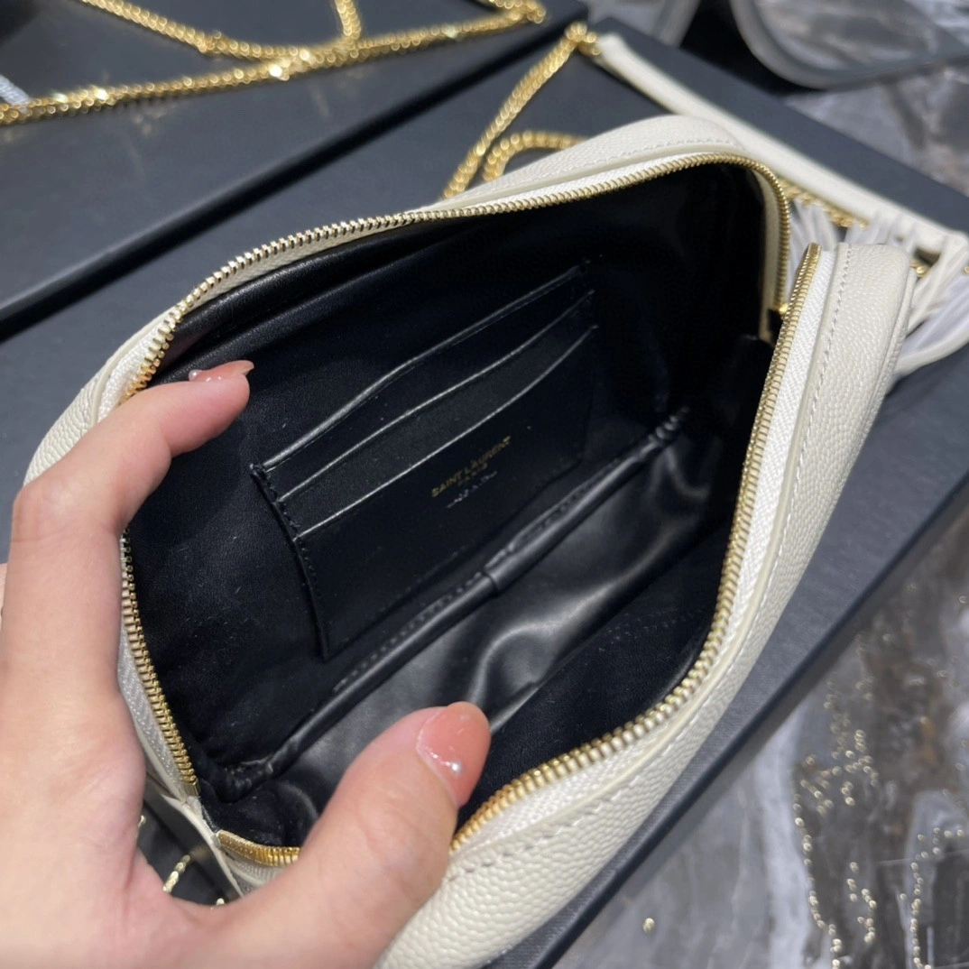 &MOMO- 6125791GF019207 cowhide item : B-B597E1441W