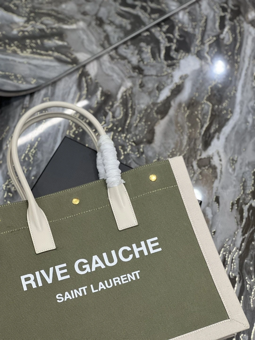 MOMO- 617481-FAADI-3281 Rive Gauche item : B-B597E1505W