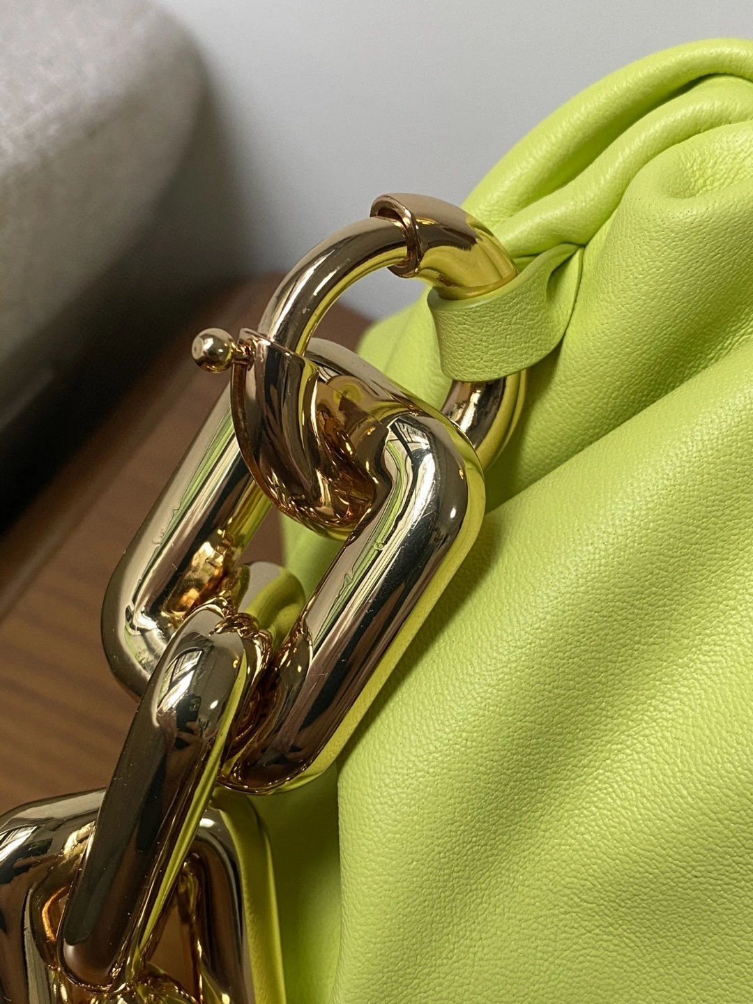 MOMO- 620230 The Chain Pouch item : B-B125C1218