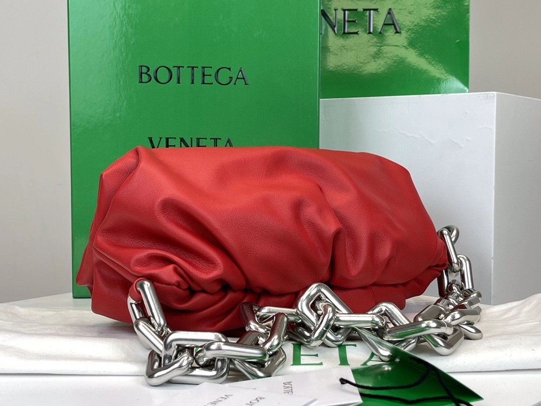 MOMO- 620230 The Chain Pouch item : B-B125C1219