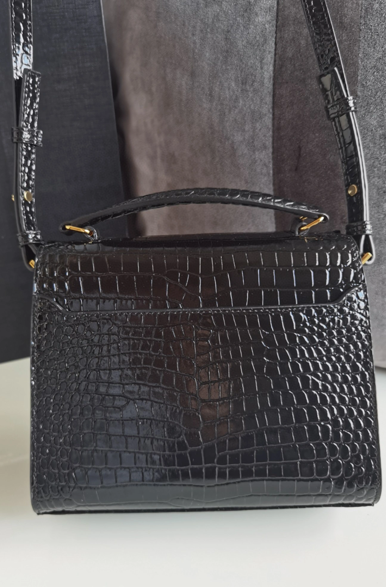 MOMO- 623930DND0J1000 CASSANDRA calfskin item：B-B063F0529C