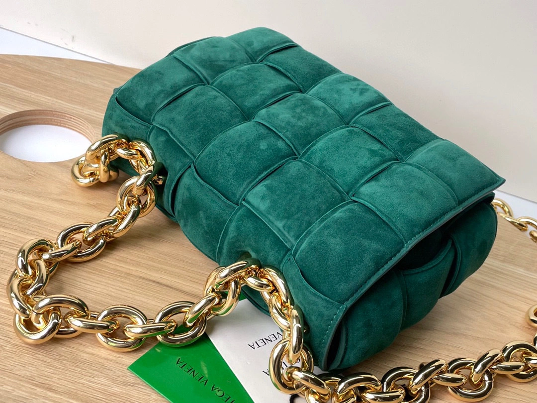 MOMO- 631421-V04N0-3041 THE CHAIN CASSETTE Nappa item：B-B000E2336C