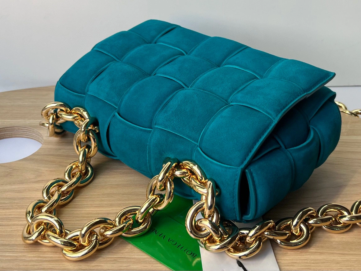 MOMO- 631421-V04N0-4636 THE CHAIN CASSETTE Nappa item：B-B000E2335C