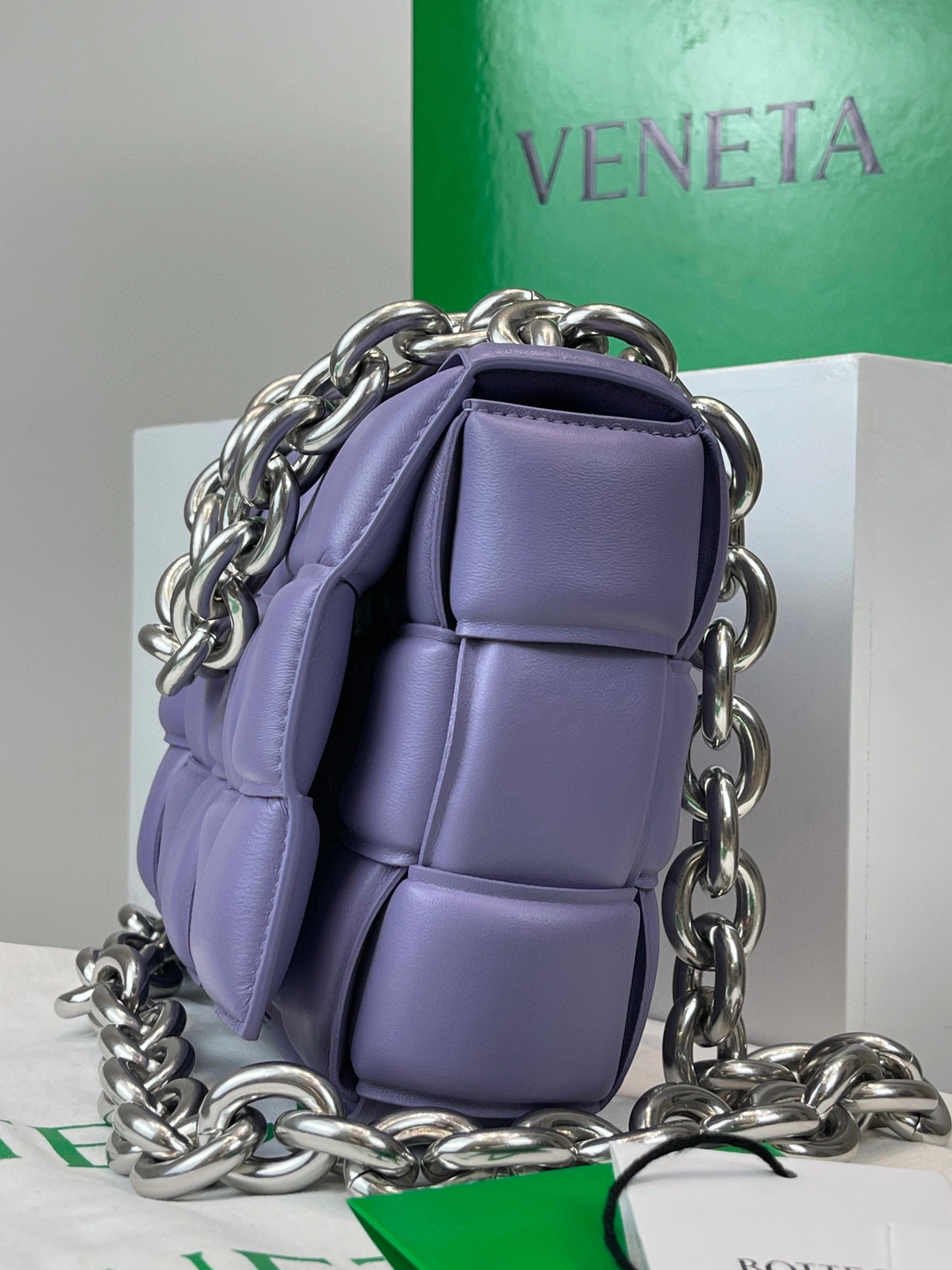 MOMO- 631421VBWZ05130 THE CHAIN CASSETTE Nappa item：B-B063E2337C