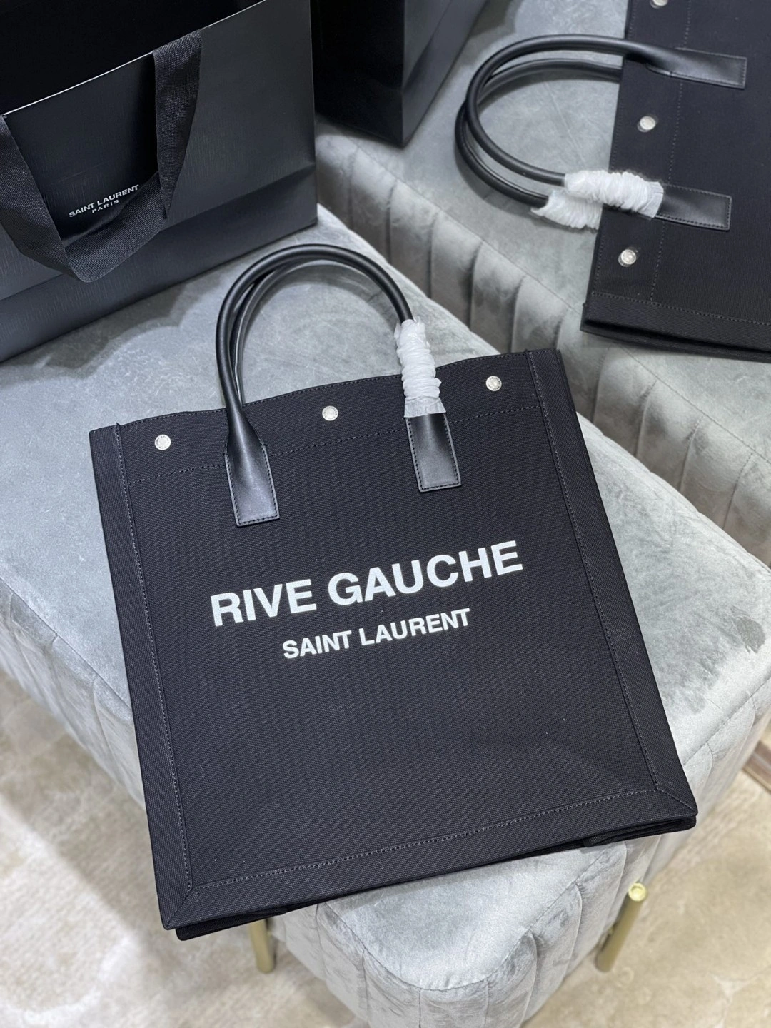 MOMO- 631682-96N9E-1070 Rive Gauche item : B-B597E1408W