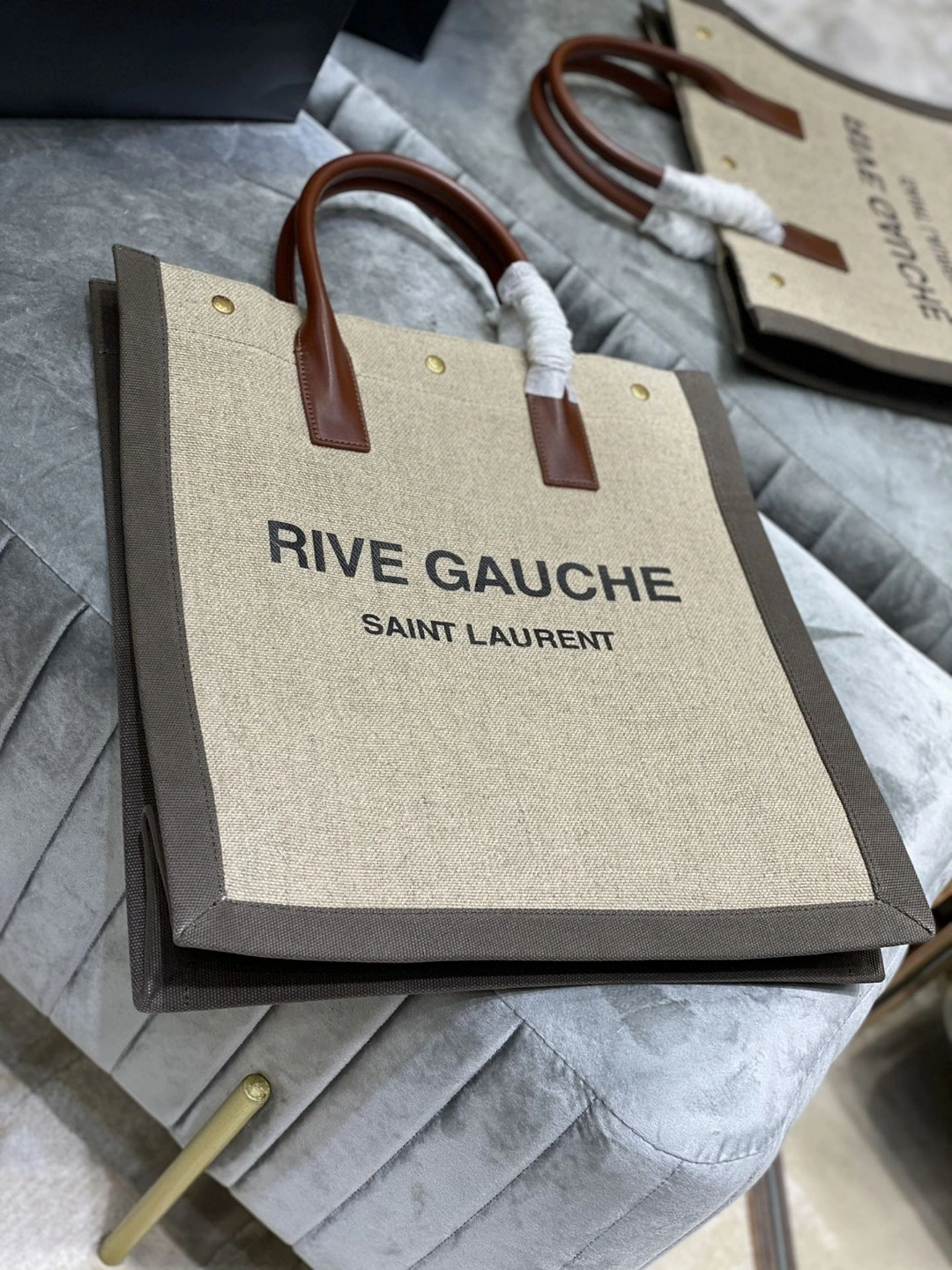 MOMO- 6316822MF3W2076 Rive Gauche item : B-B597E1728W