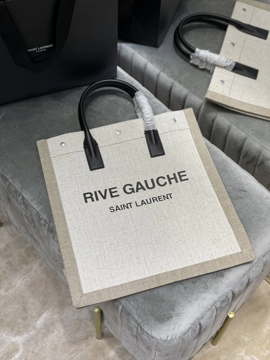 MOMO- 6316829J52E9280 Rive Gauche item : B-B597E1407W
