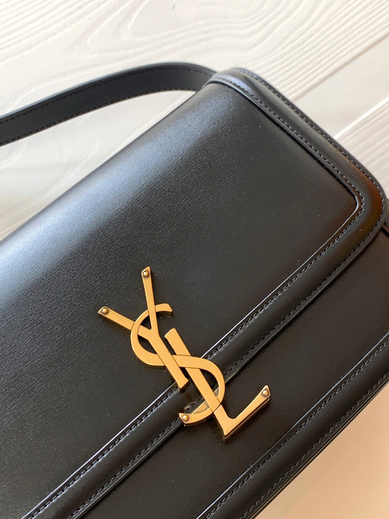 MOMO- 6343050SX0W1000 Solferino cowhide item：B-B000F0522C