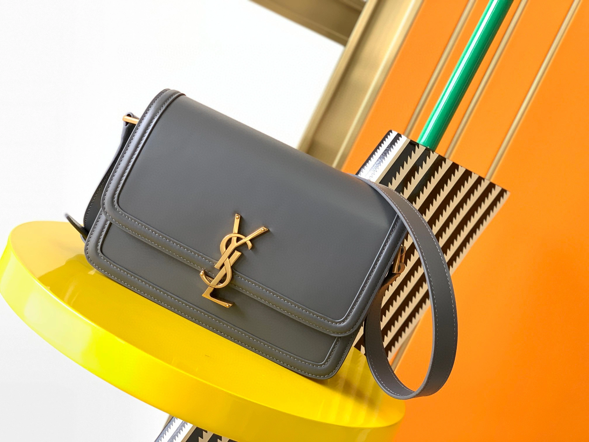 MOMO- 6343050SX0W1112 Solferino cowhide item：B-B000F0521C