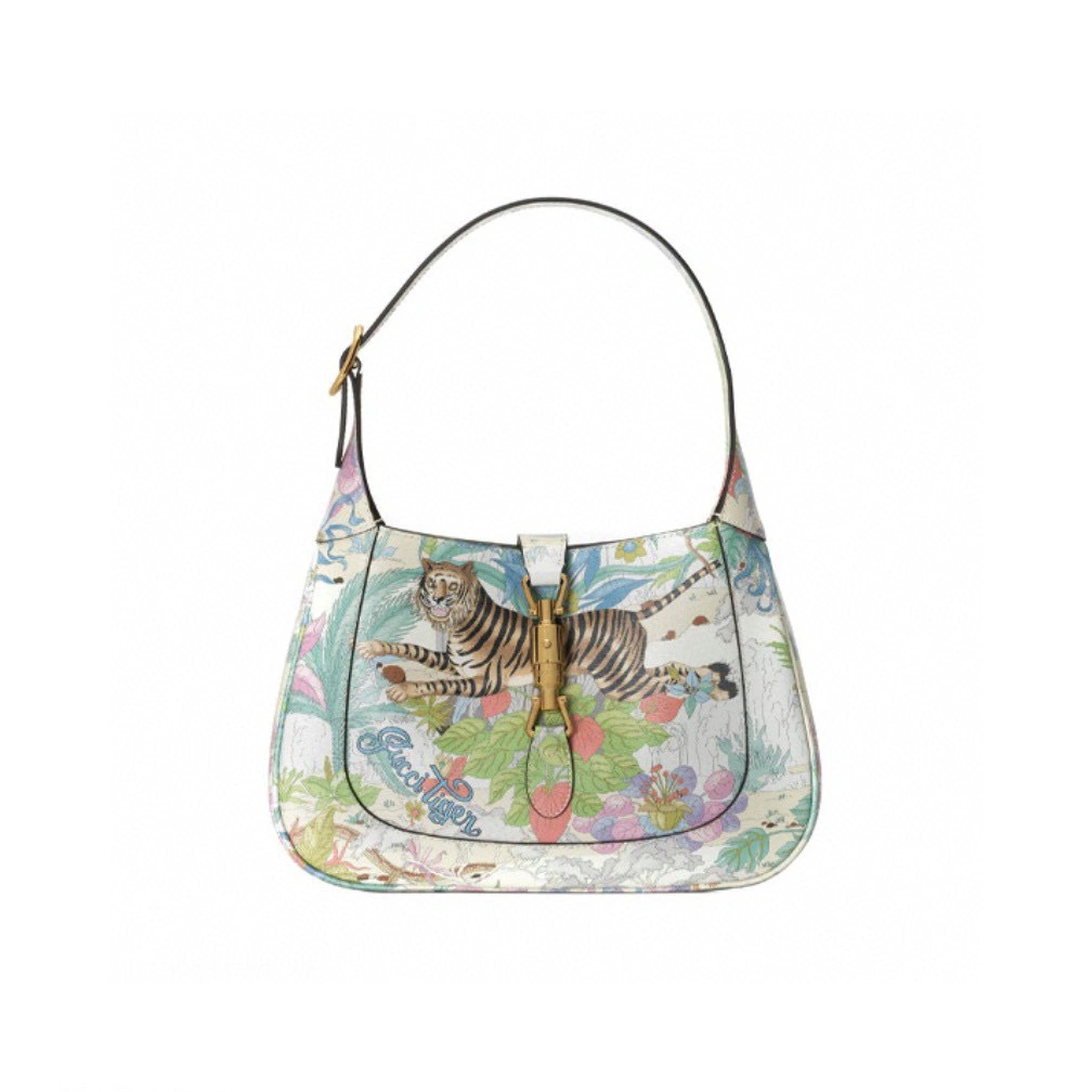 MOMO- 636709-UTIAC-9270 item：B-B000E2206C