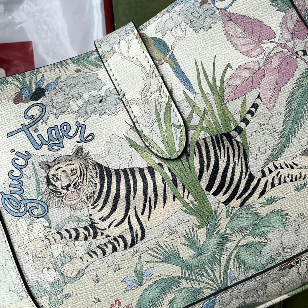 MOMO- 636709-UTIAC-9270 item：B-B000E2206C