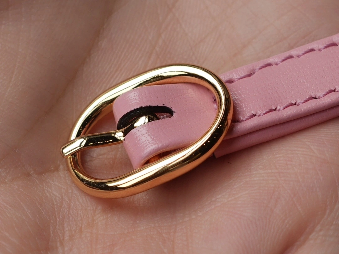 MOMO--637091 10O0G 5815 637091-10O0G-5815 high quality version item：C-B461H1609Q