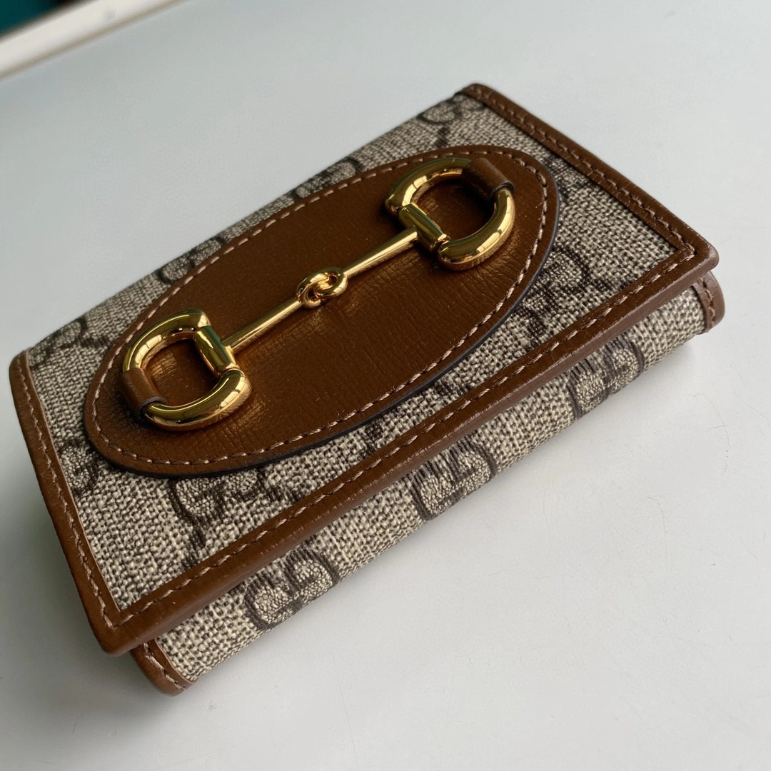 MOMO- 644462 cowhide item : B-B00M0818