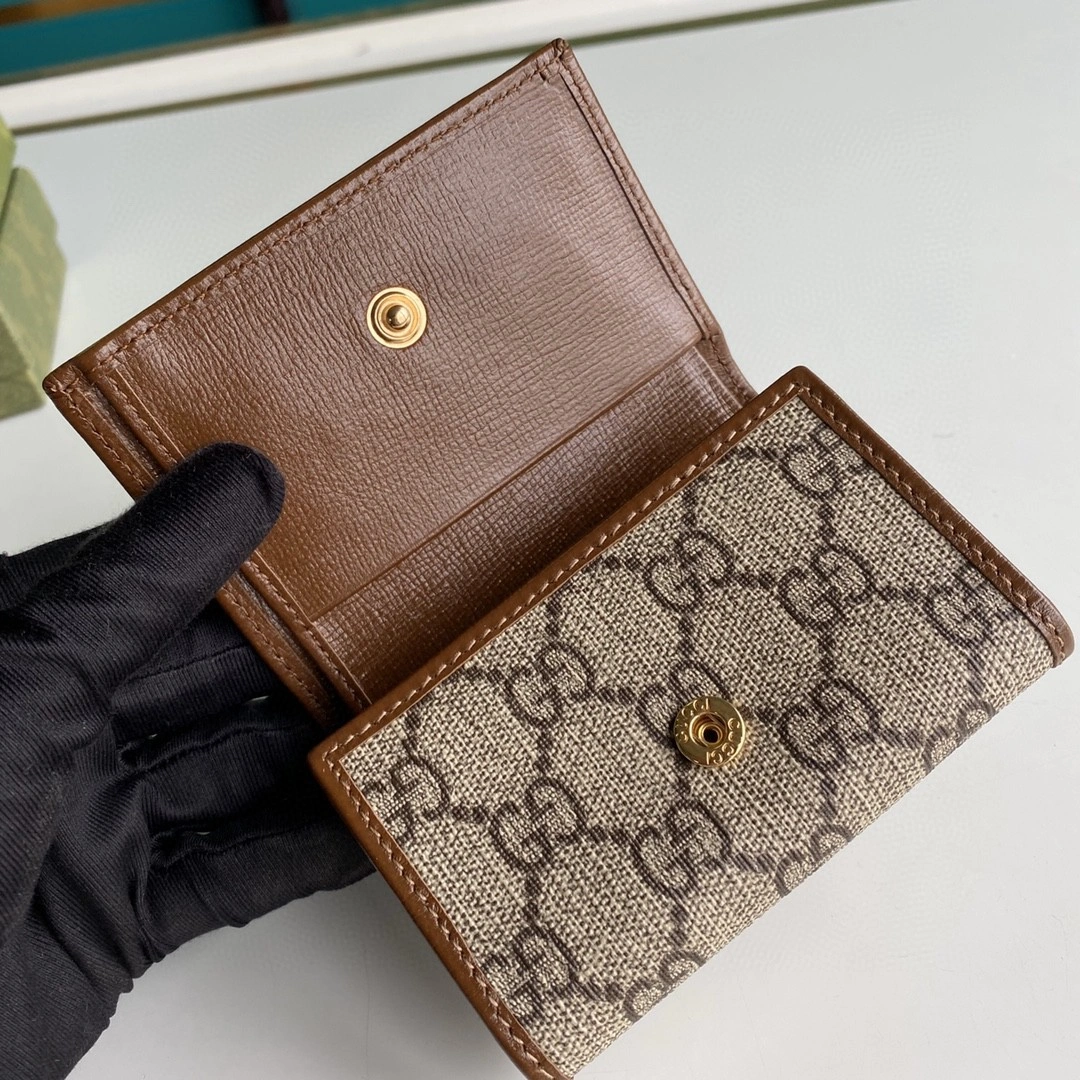 MOMO- 644462 cowhide item : B-B00M0818