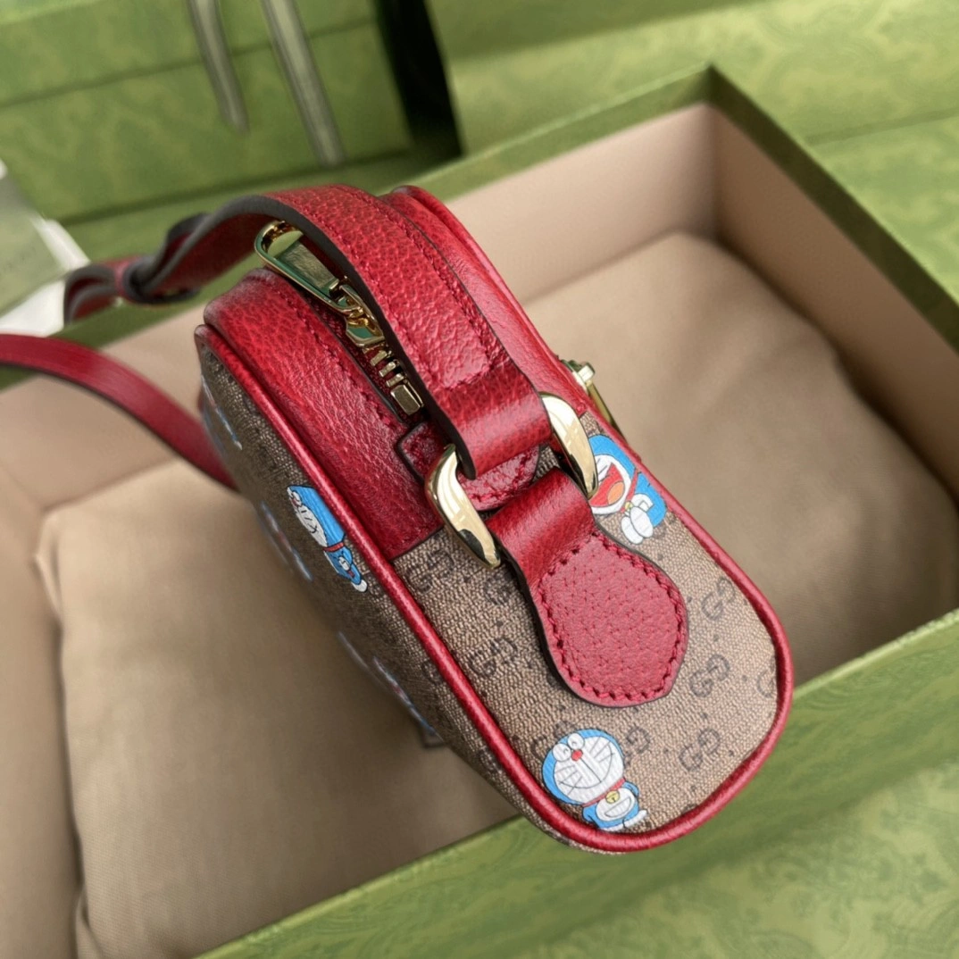 MOMO- 647784 item : B-B00M0823