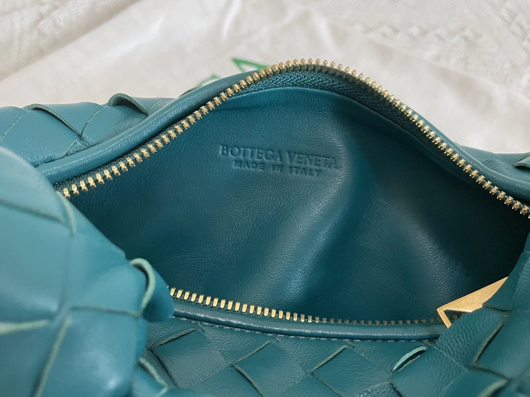 MOMO- 651876-V1GG0-4634 sheephide hobo item : B-B063D2915W