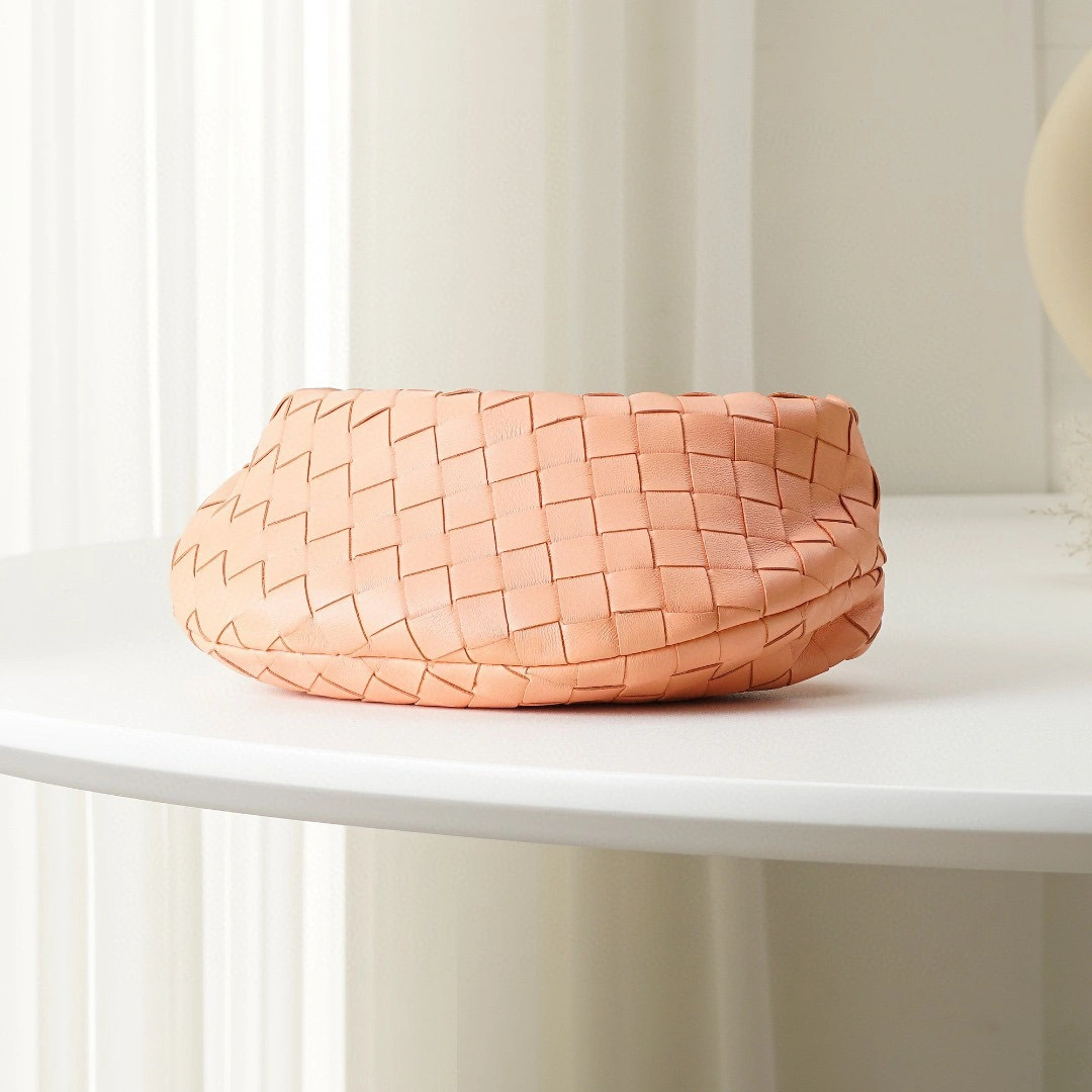 MOMO- 651876-VCPP5-7806 Intrecciato Nappa hobo item：B-B202E2234C