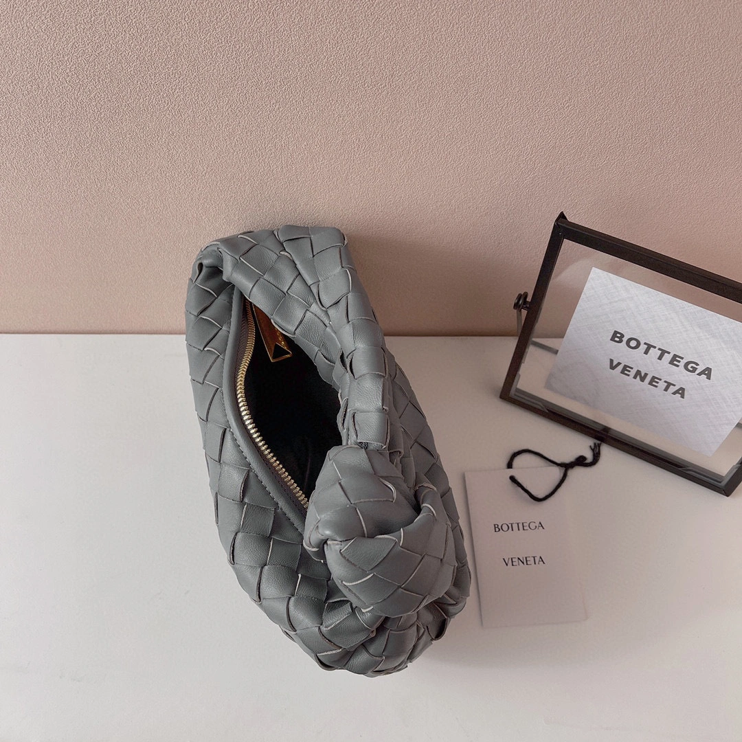 MOMO- 651876VCPP51233 651876-VCPP5-1233 hobo Lambskin item：B-B063E2236C