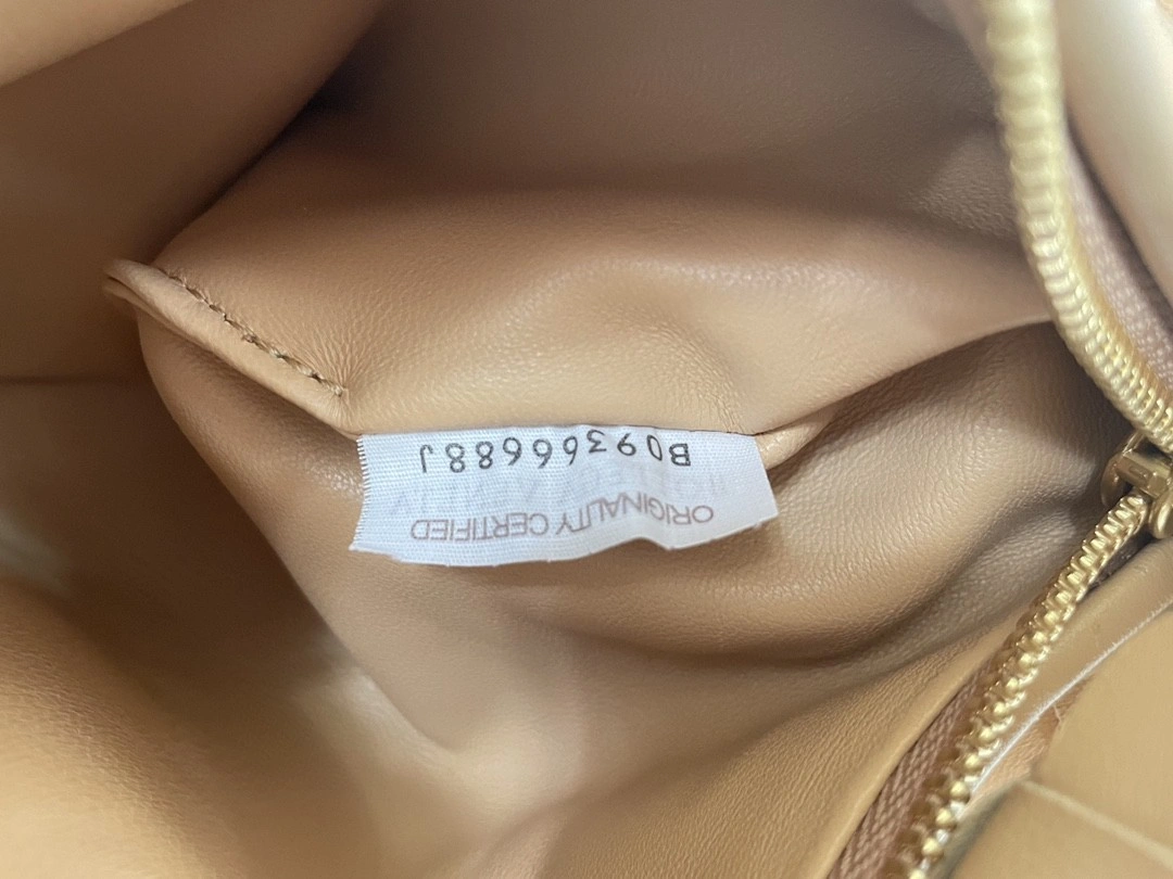 MOMO- 651876VCPP52700 sheephide hobo item : B-B063D2916W