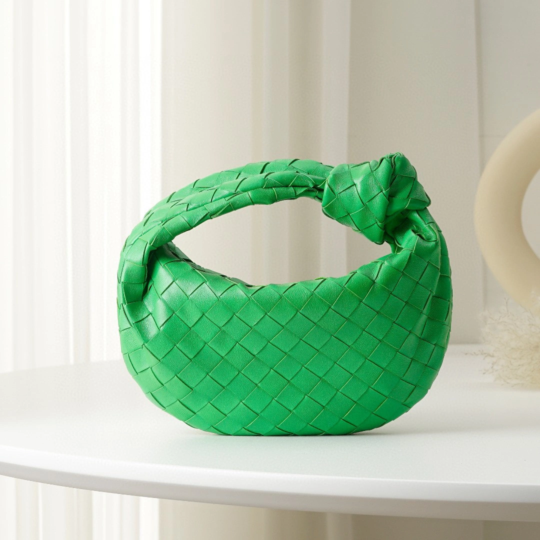 MOMO- 651876VCPP53719 MINI JODIE Intrecciato Nappa hobo item：B-B202E2233C