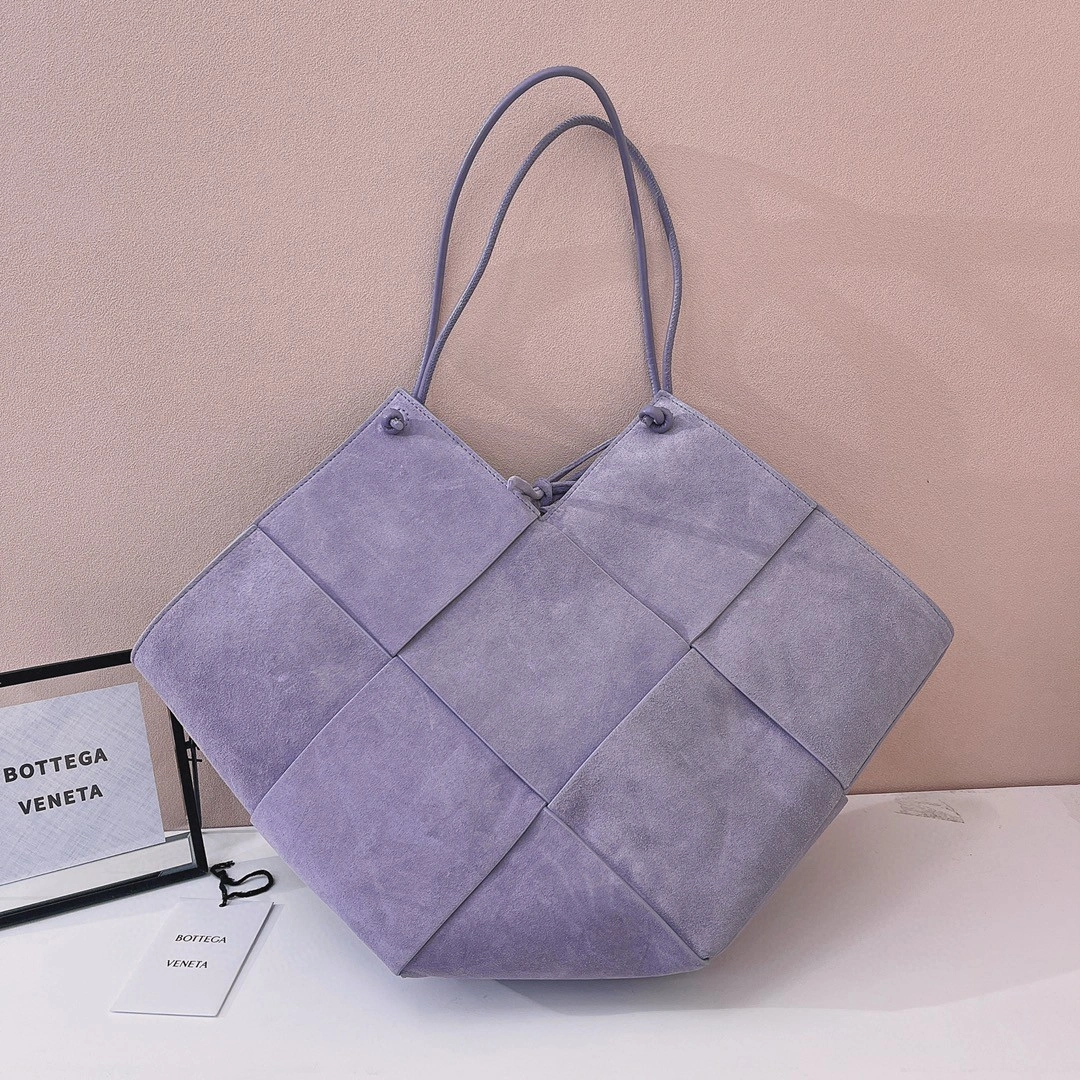 MOMO- 652057 item : B-B118C1217