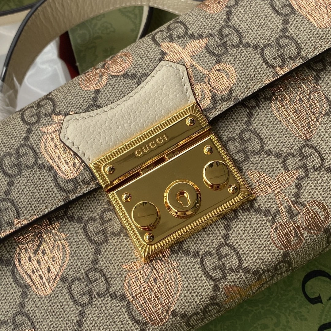 MOMO- 652683Padlock item : A-B00M0108