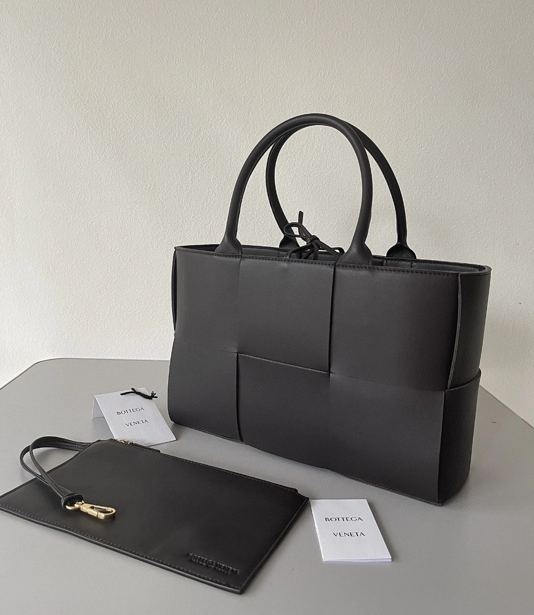 MOMO- 652867 Lambskin Mini tote item : B-B115C1210