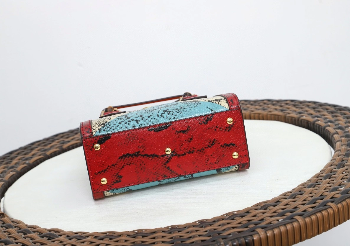 MOMO- 655661 cowhide item : B-B202M0605