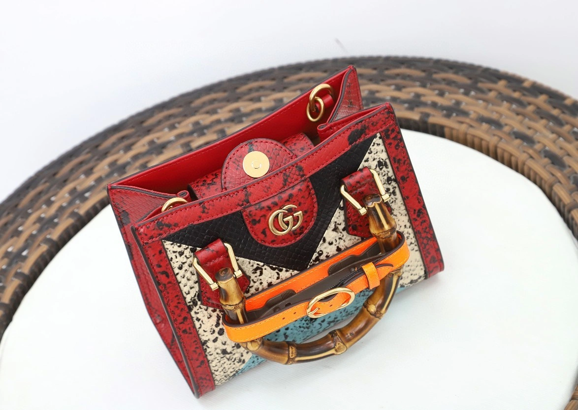 MOMO- 655661 cowhide item : B-B202M0605