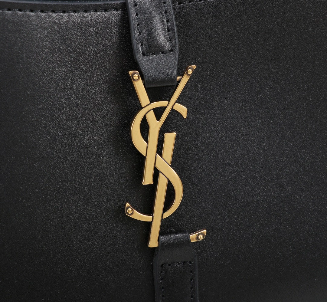 MOMO- 657228-2R20W-1000 2021 Le5A7 Bag item：B-B000F0509C