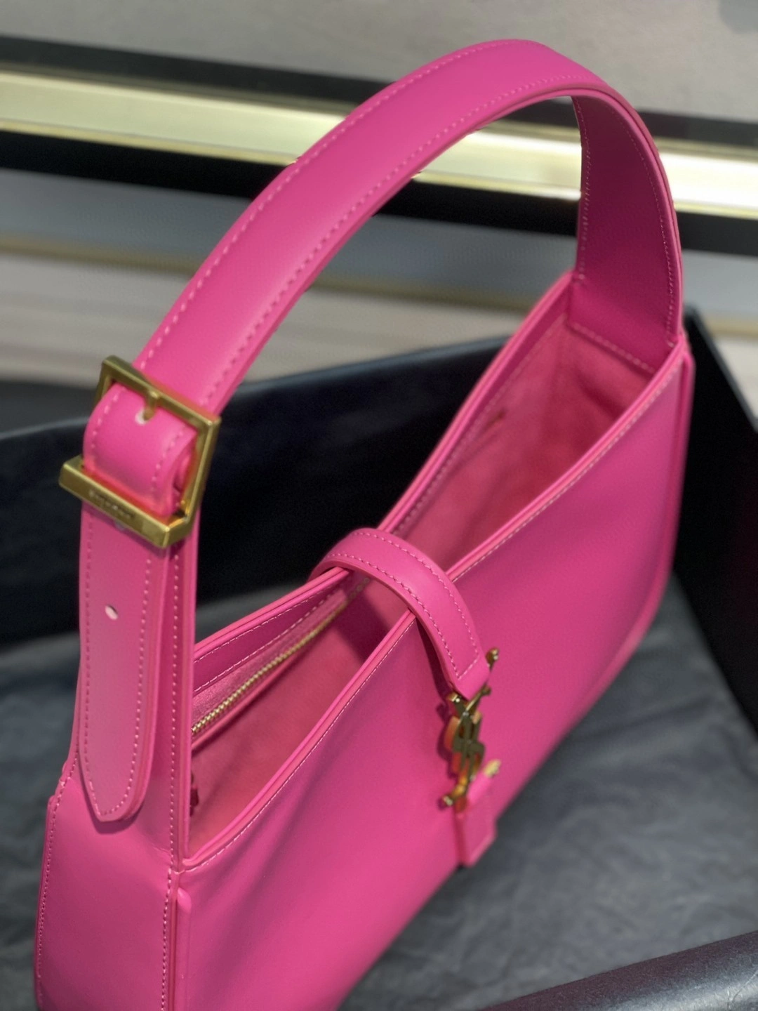 MOMO- 657228-2R20W-5623 Cléo item : B-B597E1448W
